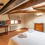 Casa Isolani Santo Stefano 4* Bologna