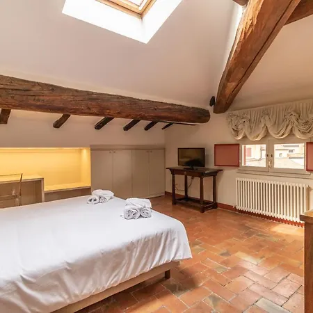 Casa Isolani Santo Stefano