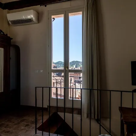 B&B Casa Isolani Charms Santo Stefano 볼로냐