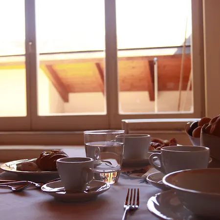 Casa Isolani Charms Santo Stefano