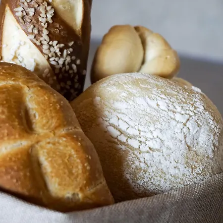 Casa Isolani Charms Santo Stefano