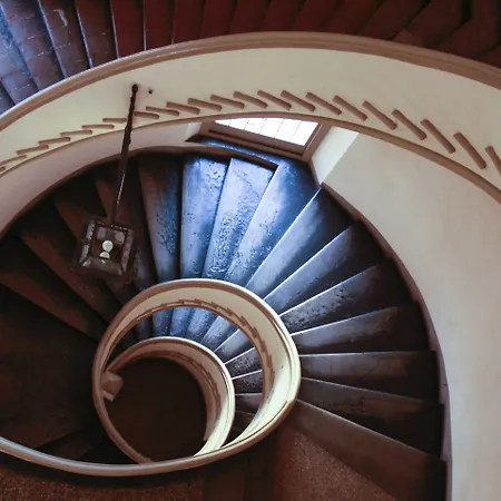 Casa Isolani Charms Santo Stefano 4*