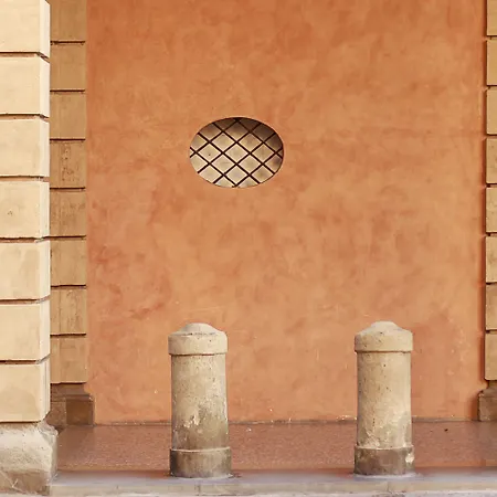 Casa Isolani Charms Santo Stefano 4* 볼로냐