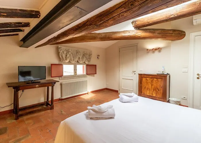 Casa Isolani Charms Santo Stefano 4* Bolonia