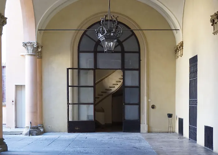 B&B Casa Isolani Charms Santo Stefano