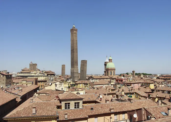 Casa Isolani Charms Santo Stefano 4*