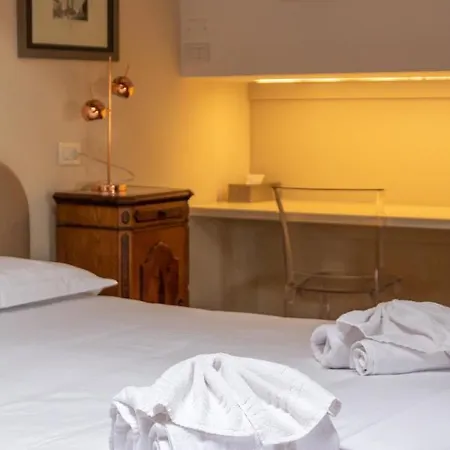 Casa Isolani Charms Santo Stefano Bed & Breakfast