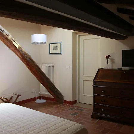 Casa Isolani Charms Santo Stefano Bed & Breakfast Bologna